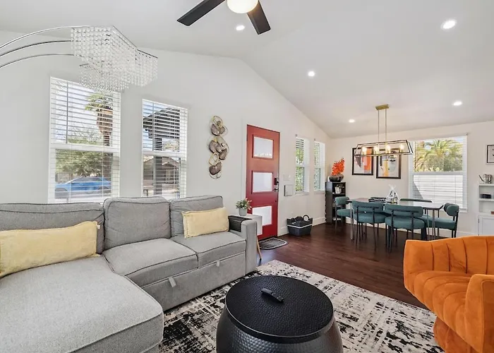Holiday home Taylor Street Retreat A- Downtown -walkable