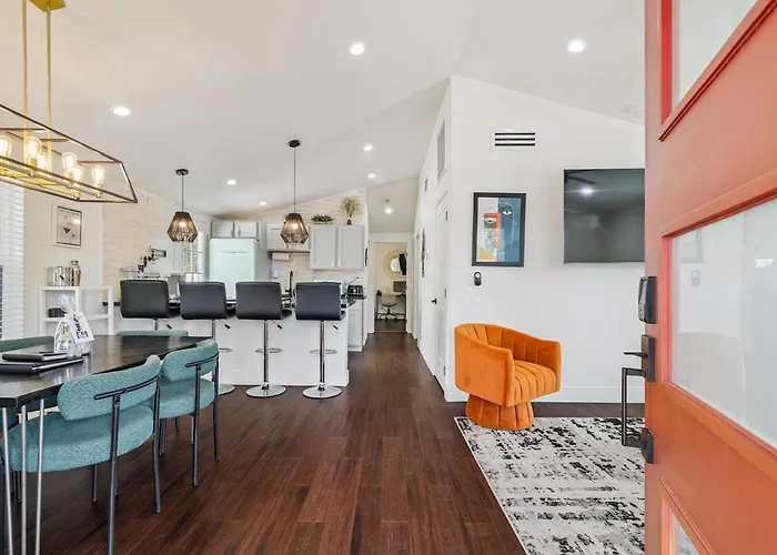 Holiday home Taylor Street Retreat A- Downtown -walkable